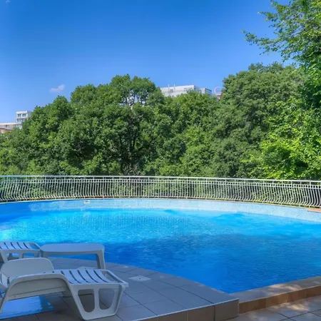 فندق Prestige Grand & Aquapark غولدن ساندز