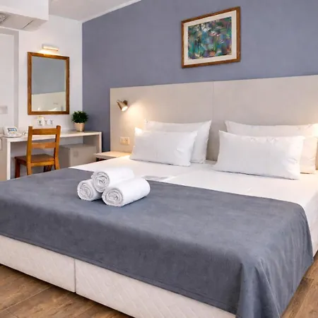 Prestige Grand & Aquapark 4*