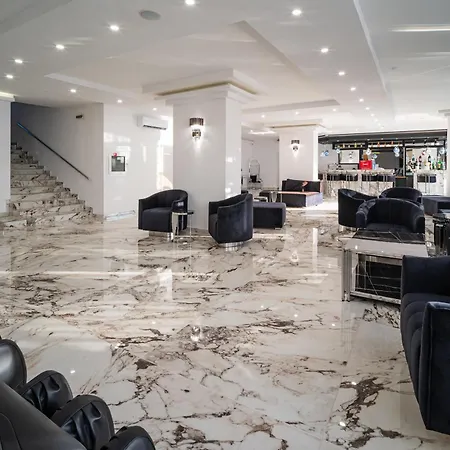 Hotel Prestige Grand & Aquapark Goudstrand