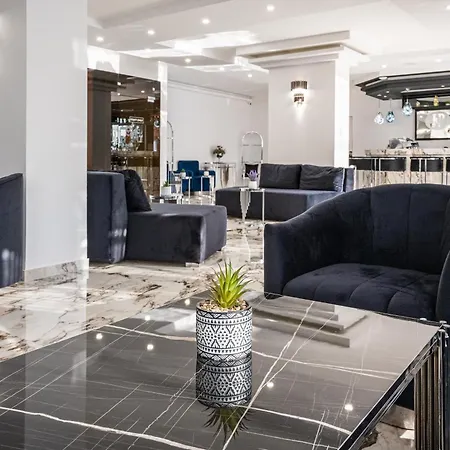 Prestige Grand & Aquapark غولدن ساندز