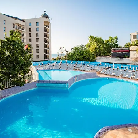 فندق Prestige Grand & Aquapark 4*