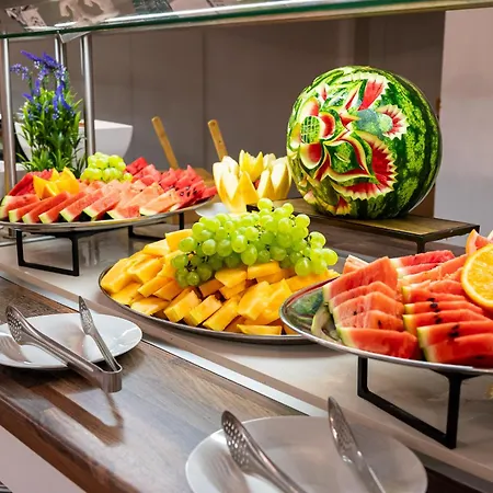 فندق Prestige Grand & Aquapark غولدن ساندز
