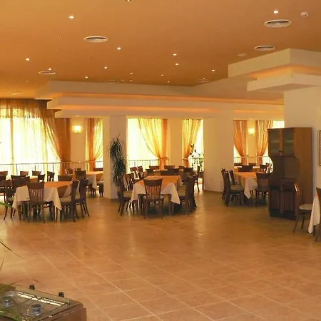 Prestige Grand & Aquapark Hotel