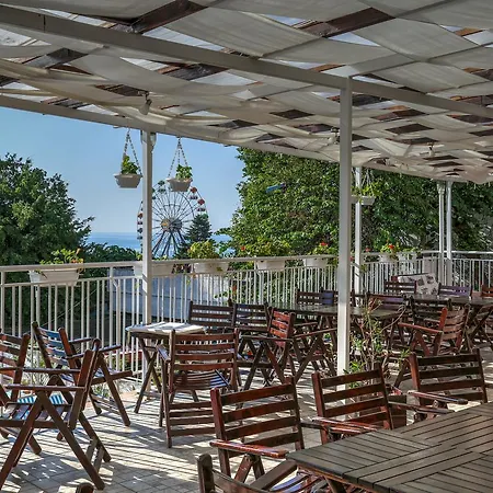 Erma מלון גולדן סנדס