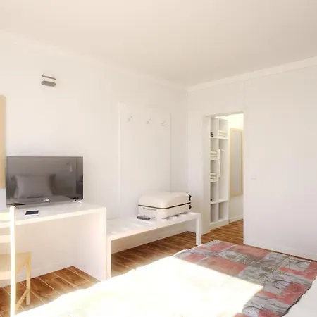 Erma 2* Golden Sands